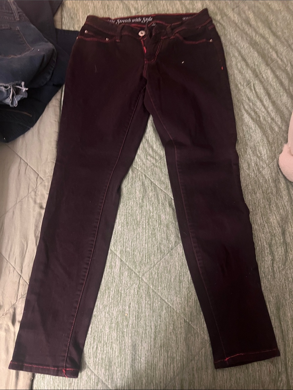 Stretch Slim Women’s Jeans black and hot pink